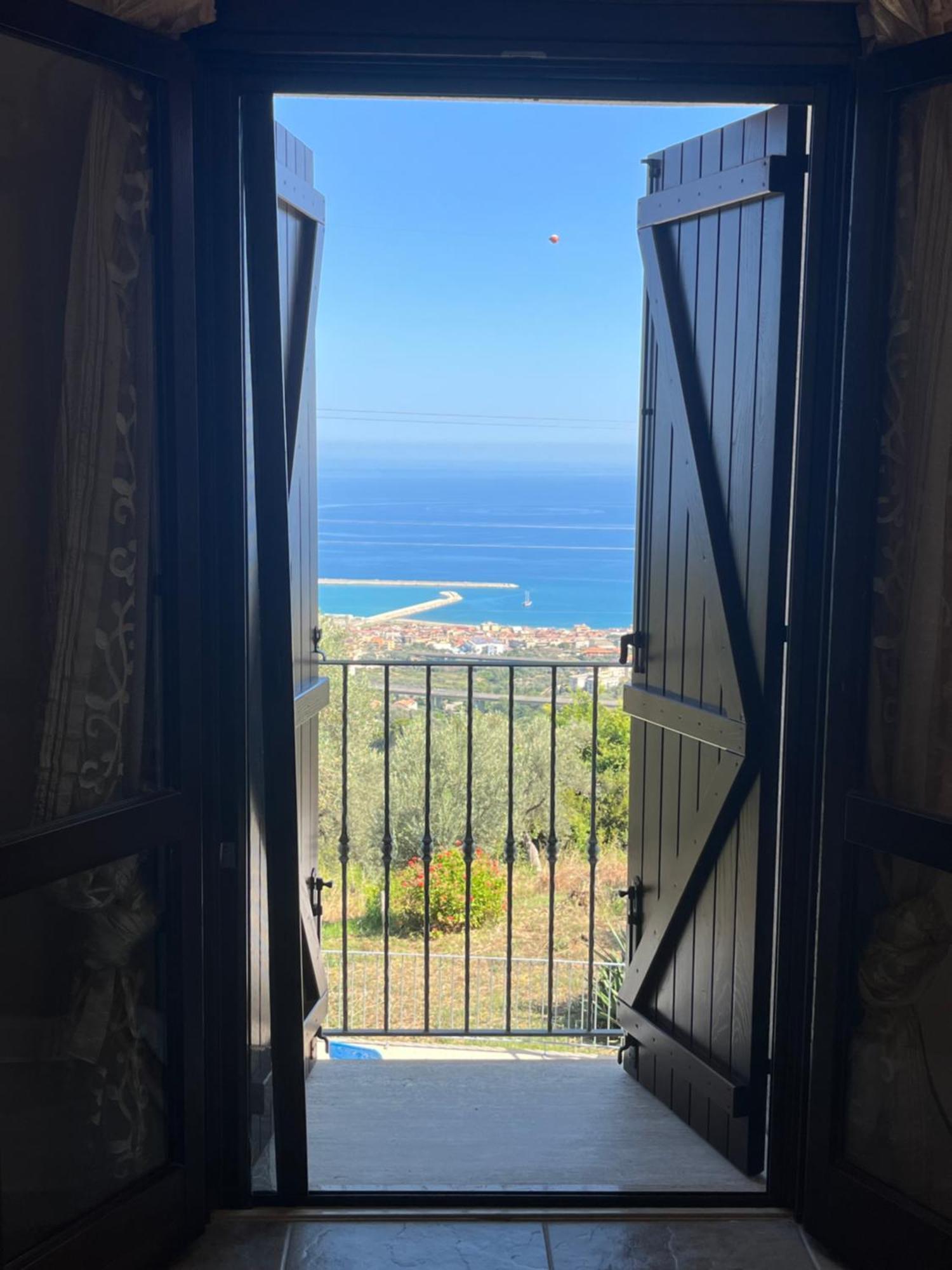 Agriturismo Serre SantʼAgata di Militello エクステリア 写真